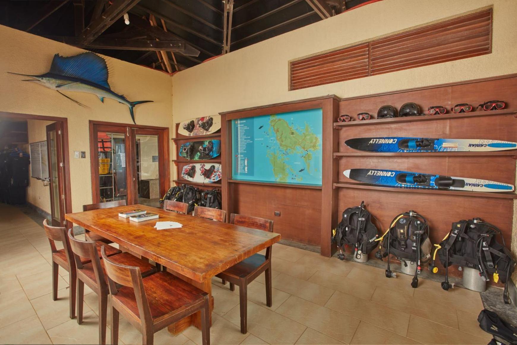 Two Seasons Coron Island Resort Bulalacao Εξωτερικό φωτογραφία